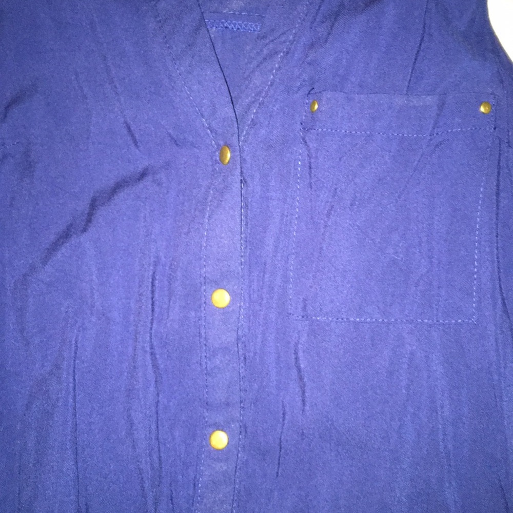 Button down tank - Picture 3 of 3